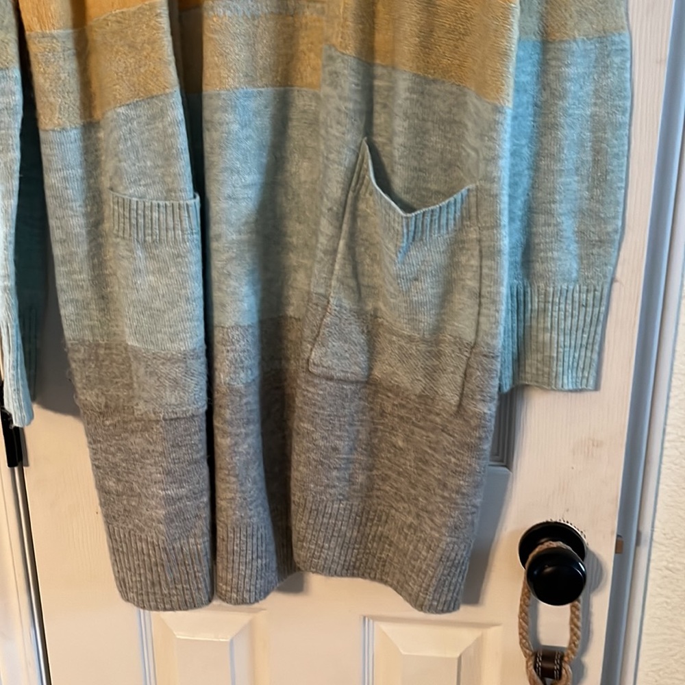 Colorblock cardigan - Picture 3 of 6